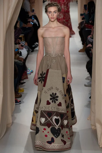 Look 26